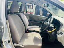 https://riyasewana.com/uploads/daihatsu-mira-safety-2517425417016.jpg