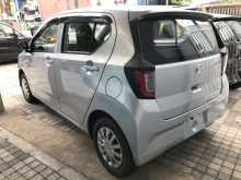 https://riyasewana.com/uploads/daihatsu-mira-safety-271454164243.jpg