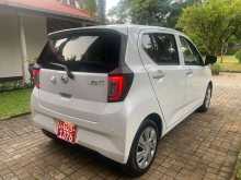 https://riyasewana.com/uploads/daihatsu-mira-x-11727304542.jpg