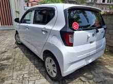 https://riyasewana.com/uploads/daihatsu-mira-x-14114914883.jpg