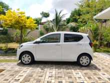https://riyasewana.com/uploads/daihatsu-mira-x-2024-1913560612862.jpg