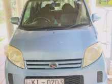 Daihatsu Move 2004 Car