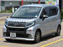 https://riyasewana.com/uploads/daihatsu-move-19112459115.jpg