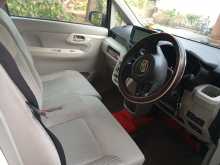 https://riyasewana.com/uploads/daihatsu-move-3003513363.jpg