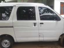 Daihatsu Hijet 2000 Van