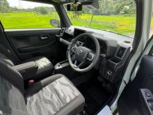 https://riyasewana.com/uploads/daihatsu-taft-258421617765.jpg