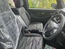 https://riyasewana.com/uploads/daihatsu-taft-g-141016536374.jpg