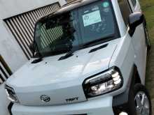 Daihatsu TAFT G CHROME VENTURE 2024 Car