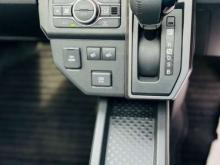 https://riyasewana.com/uploads/daihatsu-taft-g-4941486096.jpg
