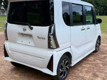 https://riyasewana.com/uploads/daihatsu-tanto-3145815993.jpg