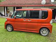 https://riyasewana.com/uploads/daihatsu-tanto-push-22852254012.jpg