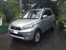 Daihatsu Terios 2010 SUV