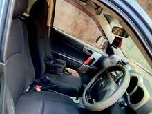 https://riyasewana.com/uploads/daihatsu-terios-2006-101284112843.jpg