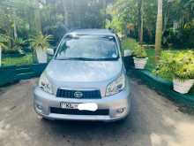 Daihatsu Terios Premium 2010 SUV