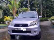 Daihatsu Terios 2010 SUV