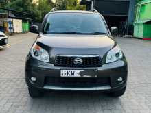 Daihatsu Terios 2013 SUV