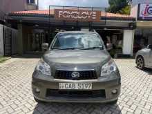 Daihatsu Terios 2015 SUV