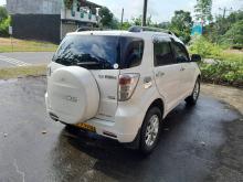 Daihatsu Terios 2011 SUV