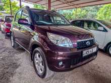 Daihatsu Terios 2013 SUV