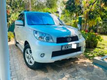 Daihatsu Terios Premium 2013 SUV