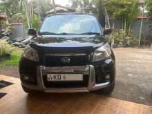 Daihatsu Terios Premium 2011 SUV