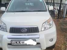 Daihatsu Terios Premium 2013 SUV