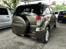 https://riyasewana.com/uploads/daihatsu-terios-premium-2013-818164213003.jpg