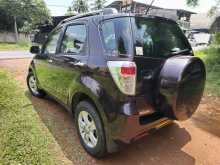 https://riyasewana.com/uploads/daihatsu-terios-premium-2014-1014373312362.jpg