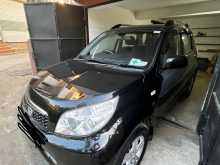Daihatsu Terios Premium 2014 SUV