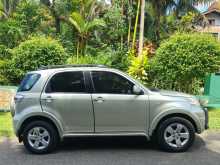 https://riyasewana.com/uploads/daihatsu-terios-sx-4210356994.jpg