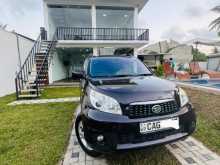 Daihatsu Terios 2014 SUV