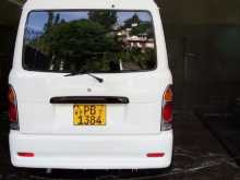 Daihatsu U61 2002 Van