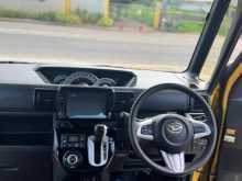 https://riyasewana.com/uploads/daihatsu-wake-2016-2114213312294.jpg