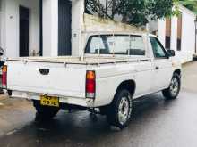 Nissan D21 1989 Pickup