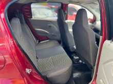 https://riyasewana.com/uploads/datsun-redi-go-1993437526.jpg