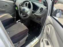 https://riyasewana.com/uploads/datsun-redi-go-2017-1910015912934.jpg
