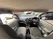https://riyasewana.com/uploads/datsun-redi-go-2113134225.jpg