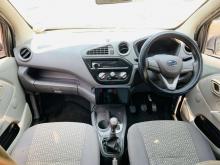 https://riyasewana.com/uploads/datsun-redi-go-4837467005.jpg
