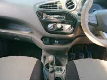 https://riyasewana.com/uploads/datsun-redigo-2016-3022463712443.jpg