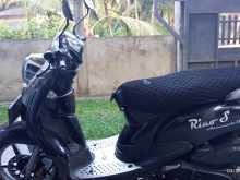 https://riyasewana.com/uploads/demak-reoo-1922495213372.jpg