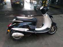 https://riyasewana.com/uploads/demak-scooter-121253084143.jpg