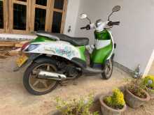 https://riyasewana.com/uploads/demak-scooter-20941404572.jpg