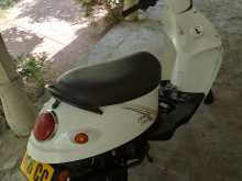 https://riyasewana.com/uploads/demak-scooter-713091513572.jpg