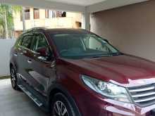 DFSK Glory 580 2021 SUV