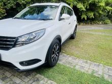 DFSK 580 2020 SUV