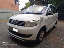 DFSK GLORY 330 2021 SUV