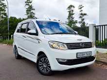 DFSK Glory 330 2019 SUV