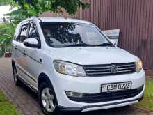 DFSK Glory 330 2021 SUV