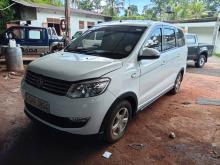 DFSK Glory 2016 SUV