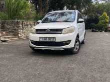 DFSK Glory 330 2016 SUV
